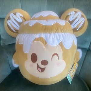 Large Disney Munchlings Mickey Mouse Baked Treats Cinnamon Bun Plush